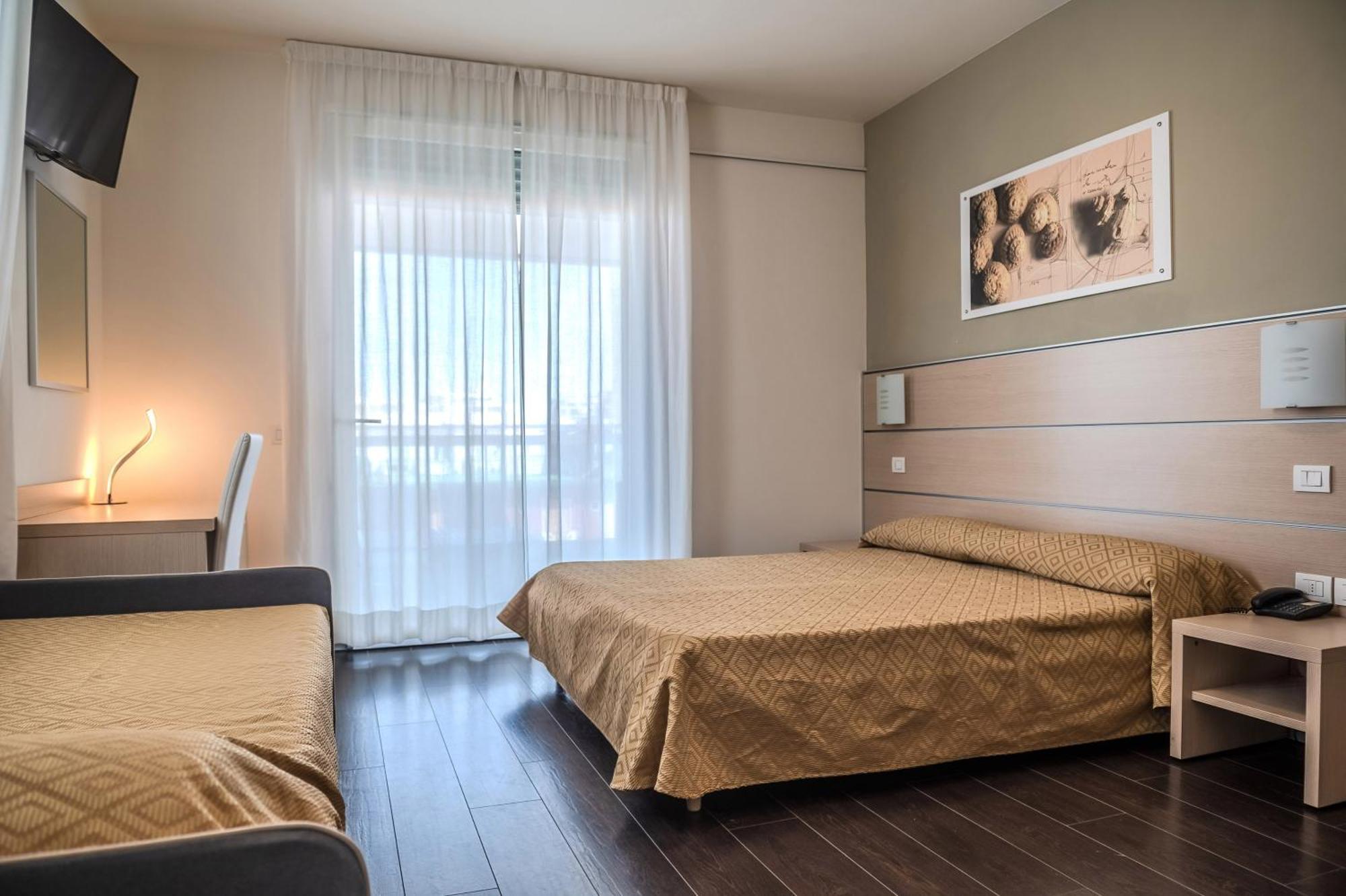 Hotel Orizzonte Lido di Jesolo Room photo