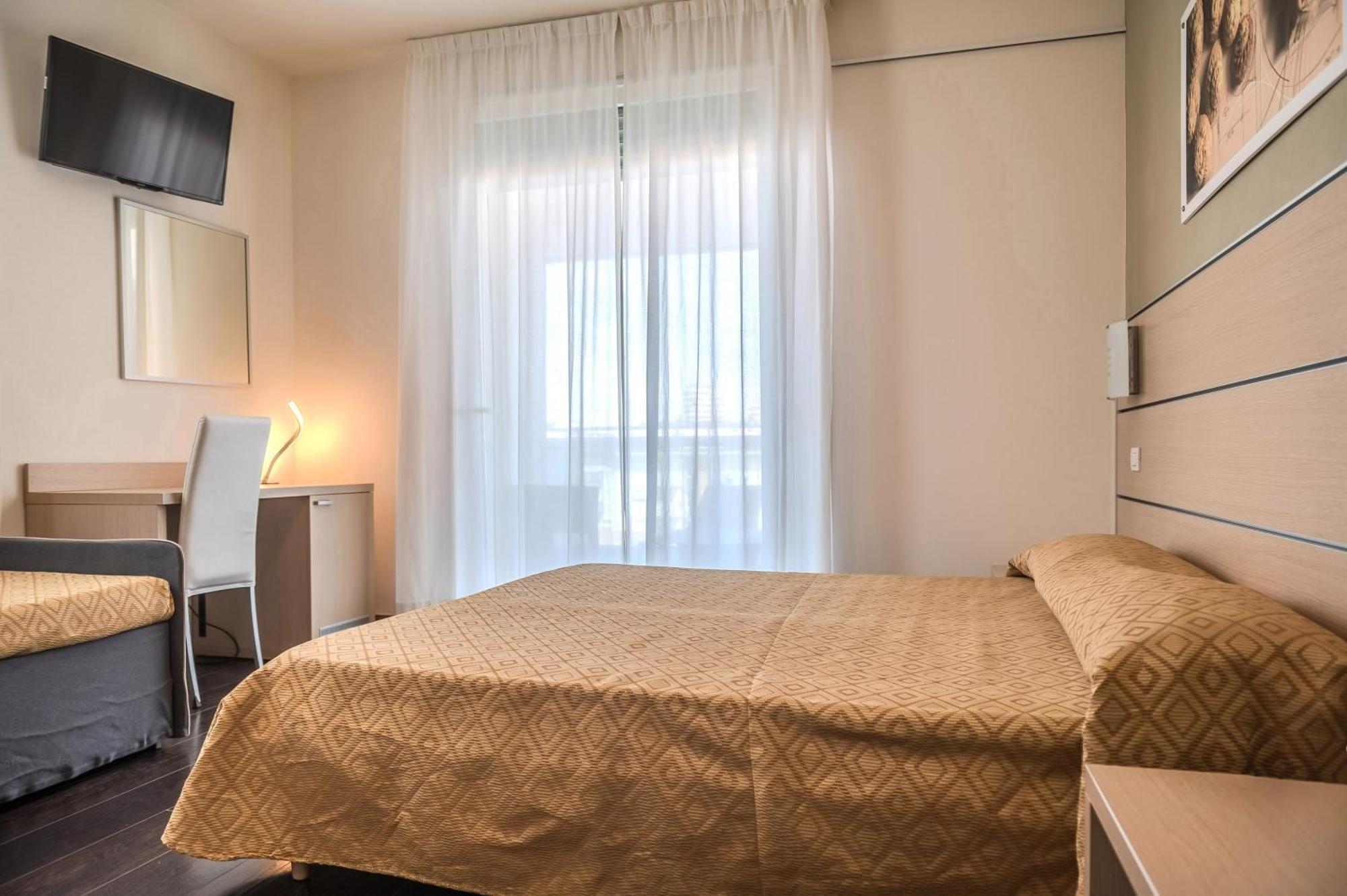 Hotel Orizzonte Lido di Jesolo Room photo
